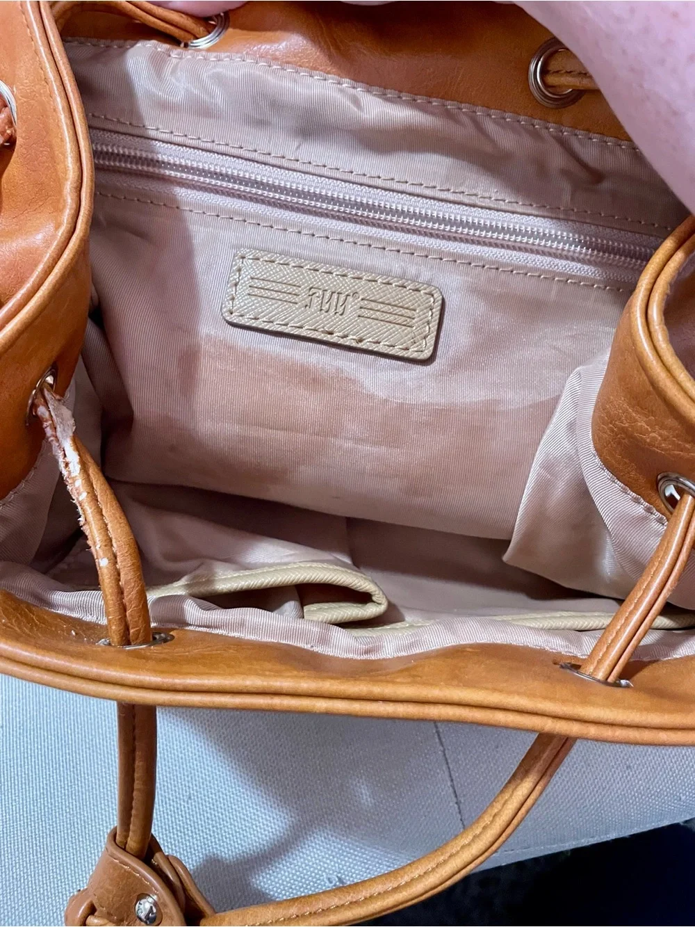 Fyy stylish cognac